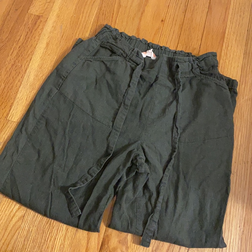 Green pants - Picture 4 of 4